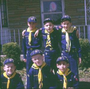 1471870_641700512553800_626832523_n